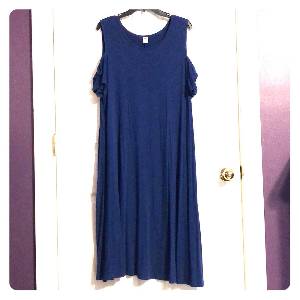 Old navy cold shoulder dress